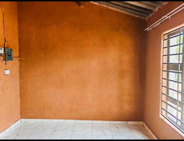 2 BEDROOM PROPERTY TO RENT IN MANKWENG